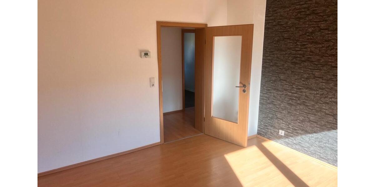 Etagenwohnung Gummersbach - 3 Zimmer, 61 m&sup2;, 700&euro; | Angebot:24838024