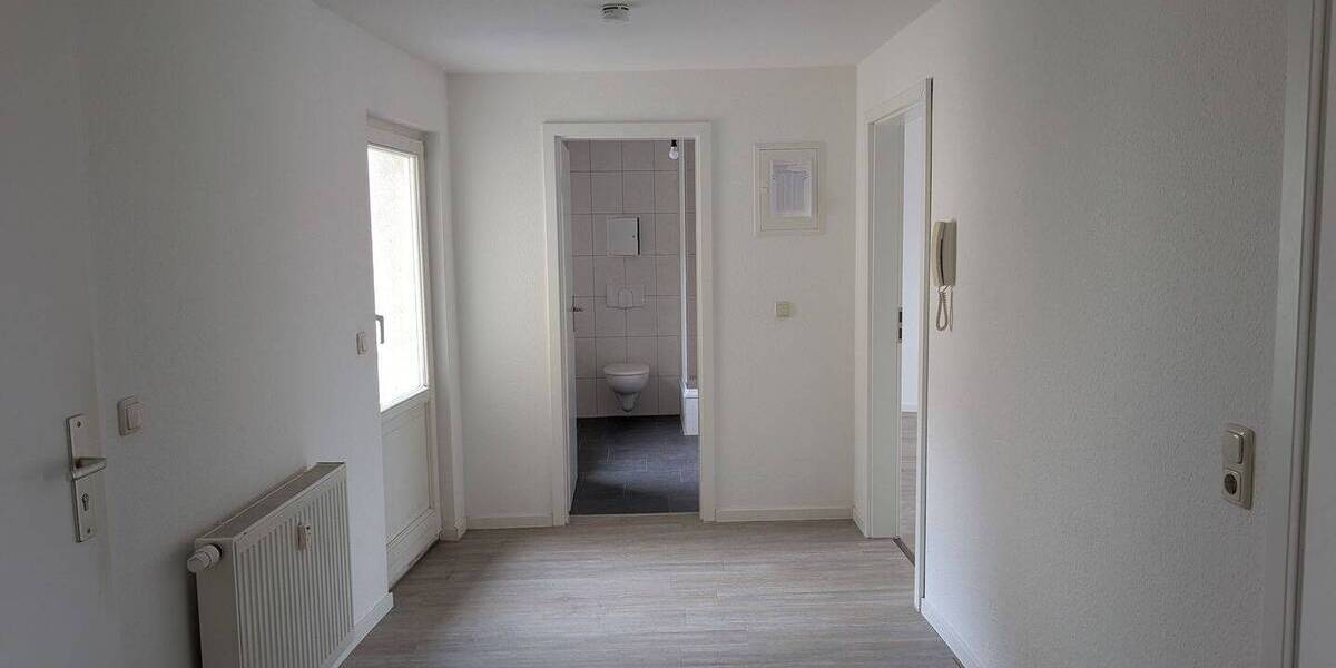 Etagenwohnung Jena West - 2 Zimmer, 64 m&sup2;, 608&euro; | Angebot:26161200