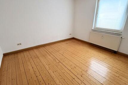 Wohnung Zweibrücken - 2.5 Zimmer, 49 m&sup2;, 390&euro; | Angebot:25098578