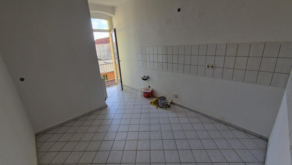 Etagenwohnung Weißenfels - 4 Zimmer, 97 m&sup2;, 580&euro; | Angebot:25804372