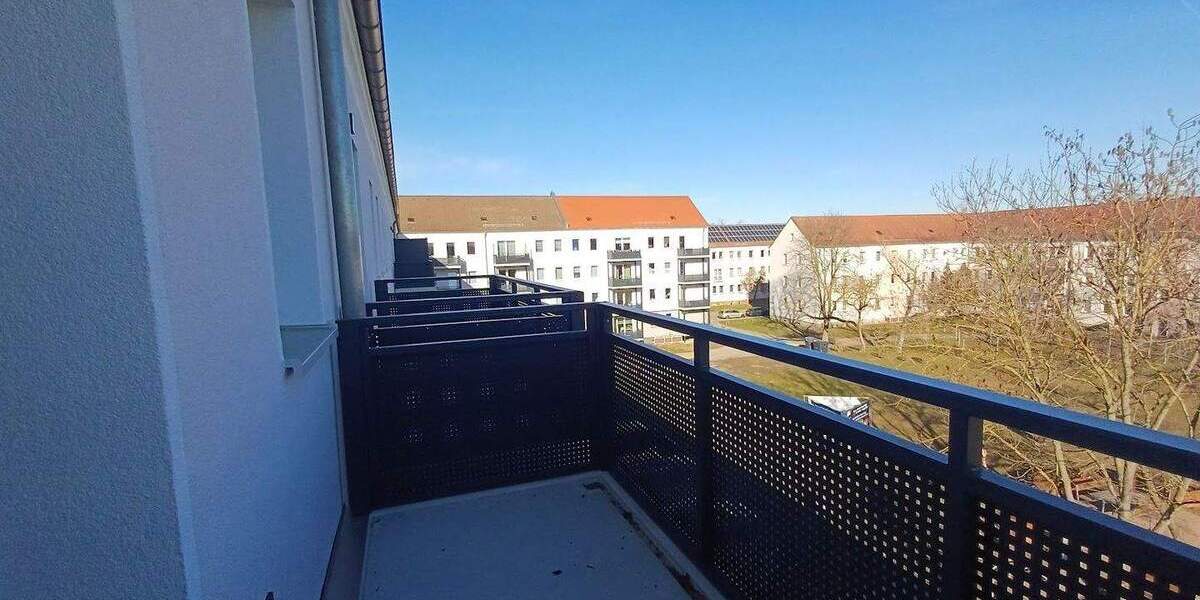 Etagenwohnung Merseburg - 4 Zimmer, 84 m&sup2;, 547&euro; | Angebot:25694817