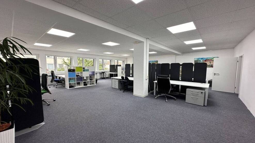 Büroraum Arbeitsplätze im Coworking Space am Jahnplatz von Bielefeld - All-in-Miete