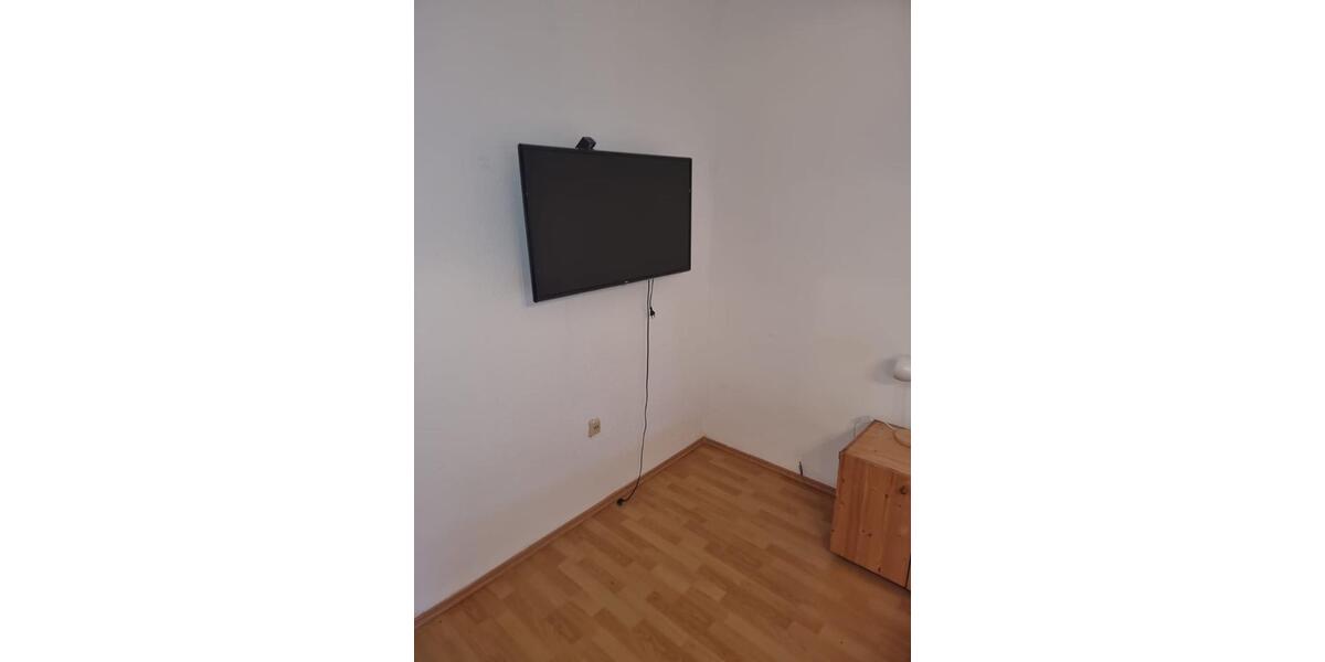 Erdgeschoßwohnung Homburg - 2 Zimmer, 80 m&sup2;, 1.000&euro; | Angebot:26447619