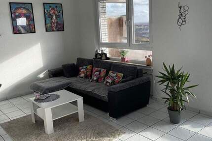 Helle möblierte 75 m² Wohnung mit Panorama & Garage 2 zimmer