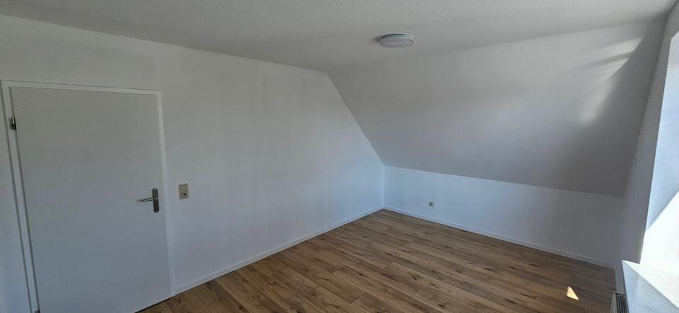 Dachgeschoßwohnung Dörverden - 4.5 Zimmer, 85 m&sup2;, 900&euro; | Angebot:26425149