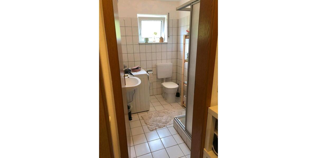 Etagenwohnung Buseck - 1 Zimmer, 26 m&sup2;, 240&euro; | Angebot:26447842