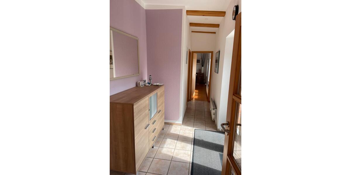 Erdgeschoßwohnung Schwerin Altstadt - 2 Zimmer, 60 m&sup2;, 1.250&euro; | Angebot:24552991