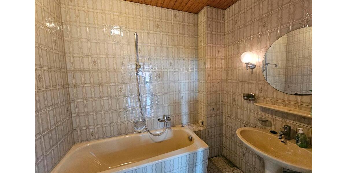 Etagenwohnung Wilhelmshaven - 2 Zimmer, 54 m&sup2;, 340&euro; | Angebot:26634841