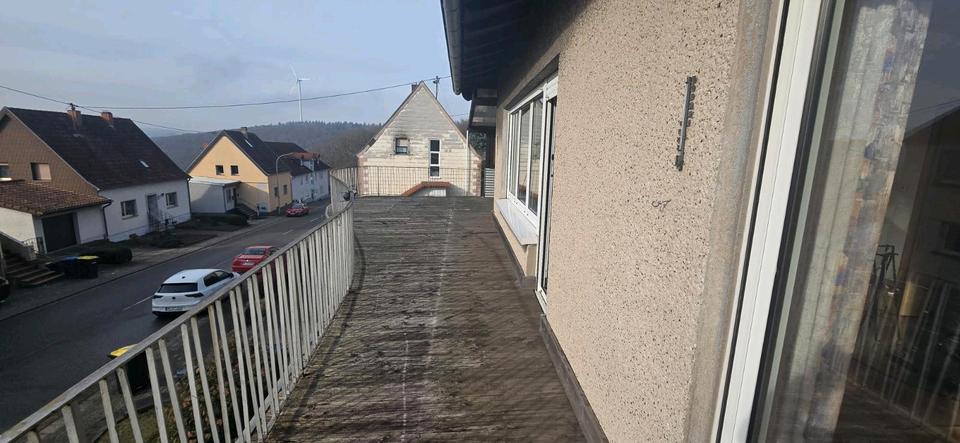 Etagenwohnung Neunkirchen Heinitz - 5 Zimmer, 110 m&sup2;, 850&euro; | Angebot:24739489