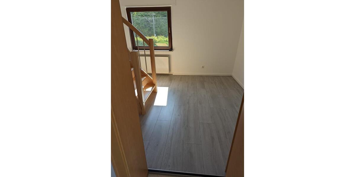 Maisonettenwohnung Friedberg (Hessen) - 2 Zimmer, 65 m&sup2;, 850&euro; | Angebot:25379369
