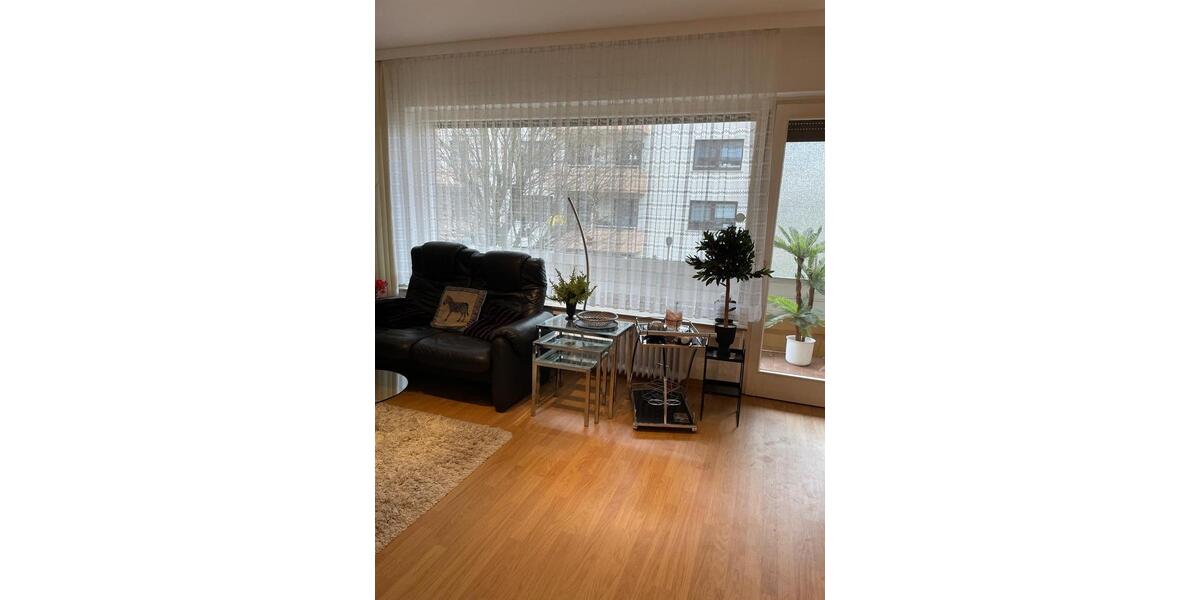 Etagenwohnung Bad Pyrmont - 1 Zimmer, 46 m&sup2;, 500&euro; | Angebot:25396021