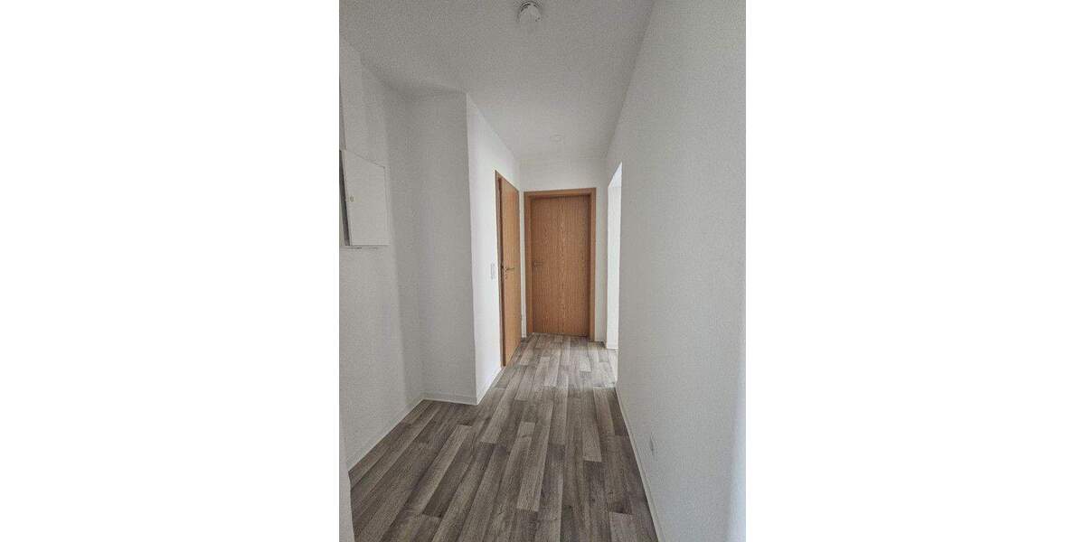 Etagenwohnung Braunsbedra OT Roßbach Roßbach - 2 Zimmer, 49 m&sup2;, 294&euro; | Angebot:24632367