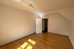 Etagenwohnung Holzminden - 3 Zimmer, 85 m&sup2;, 350&euro; | Angebot:26545427