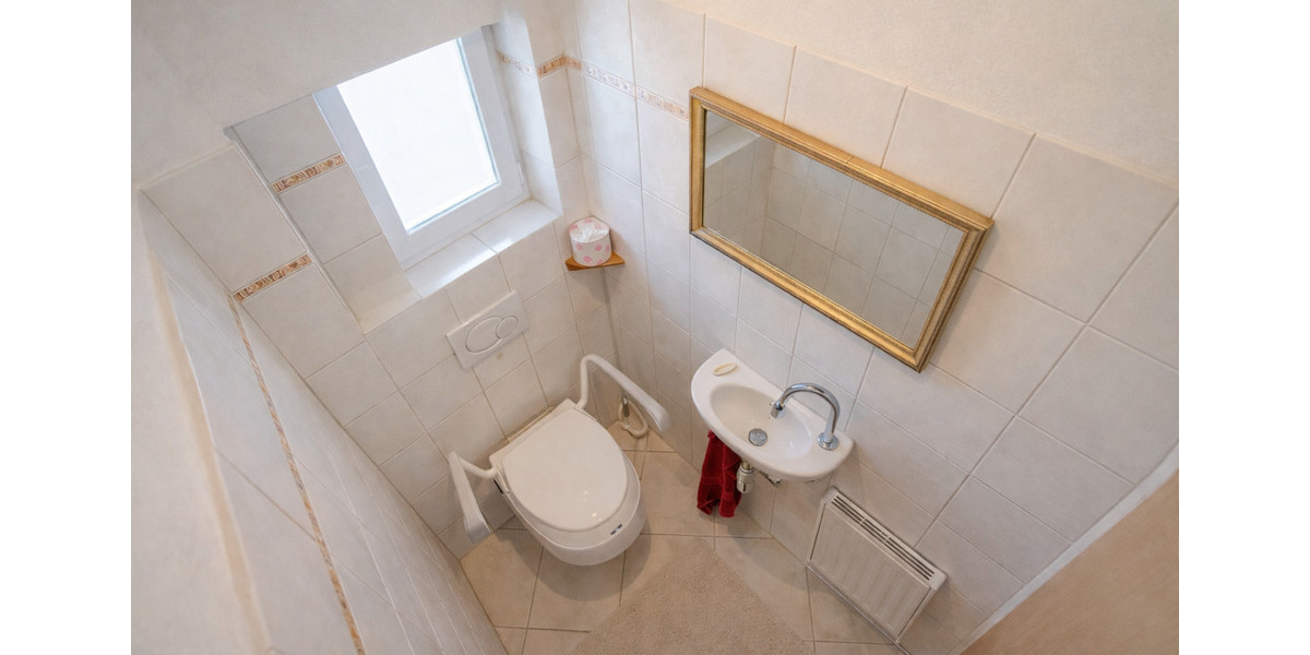 Etagenwohnung Bad Dürrheim - 3.5 Zimmer, 106 m&sup2;, 950&euro; | Angebot:25332665