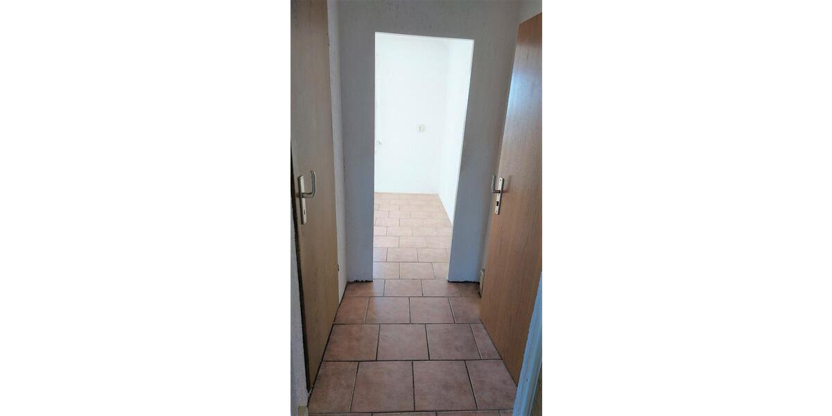 Etagenwohnung Ruhland - 2 Zimmer, 50 m&sup2;, 280&euro; | Angebot:23991401