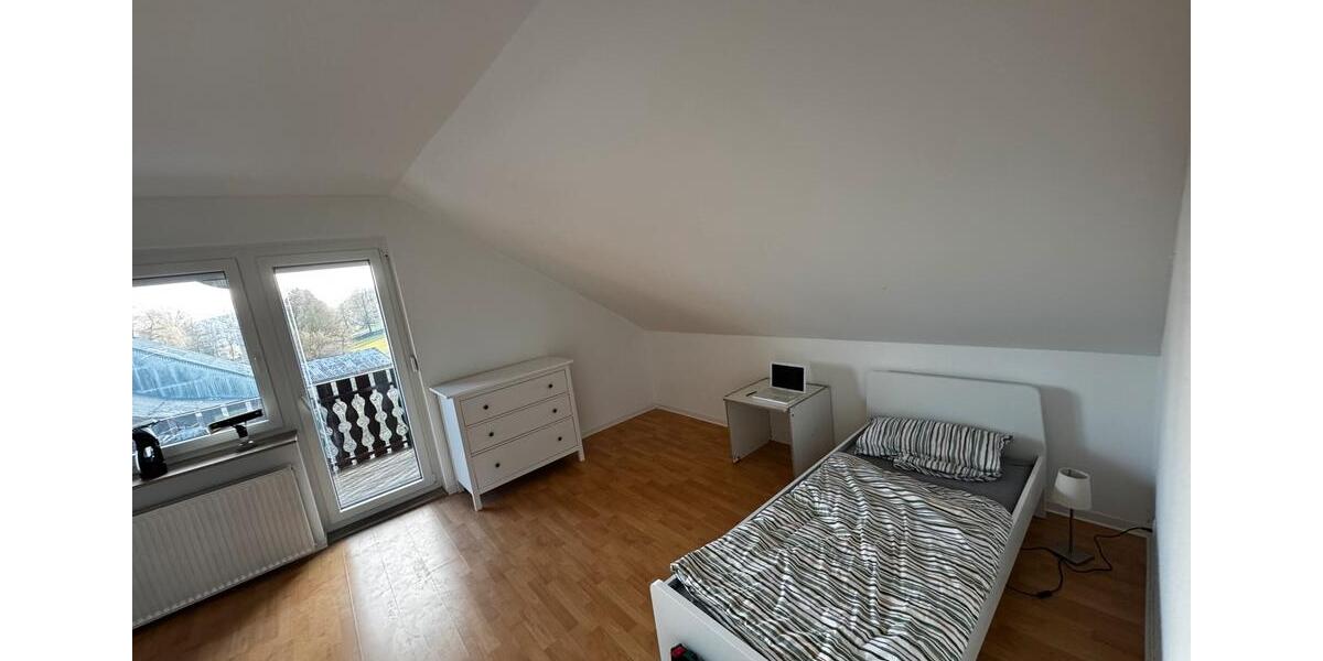 Einfamilienhaus Bodenfelde - 5 Zimmer, 255 m&sup2;, 1.349&euro; | Angebot:25324061