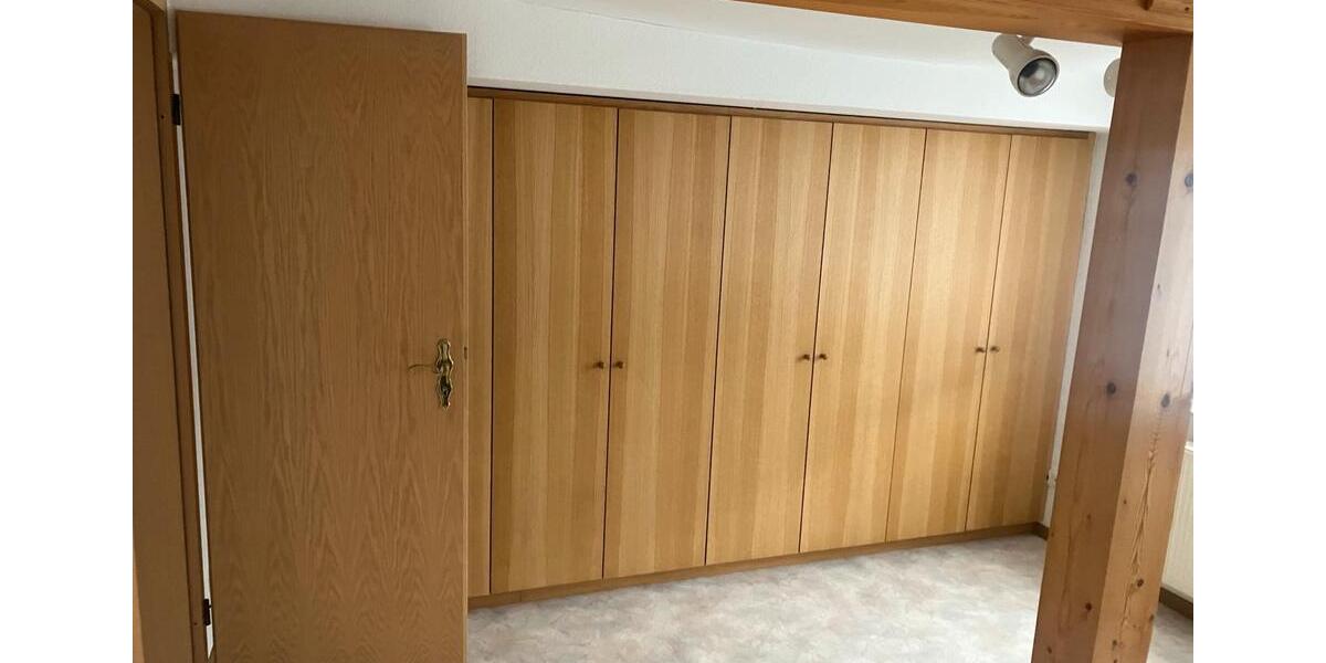 Kleines, freistehendes Haus in Glashütten 4 zimmer