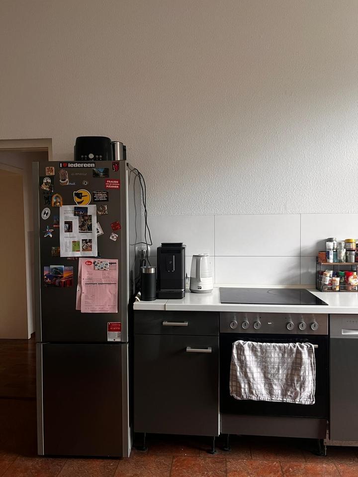 Möbliertes Zimmer in 3er WG - Flingern Süd zimmer