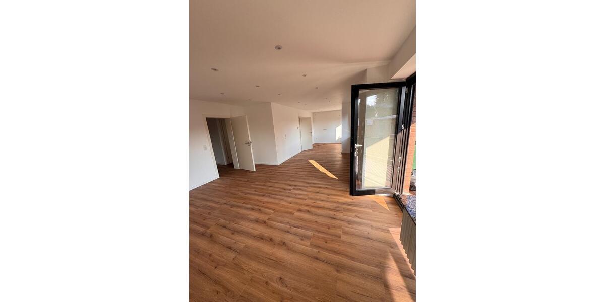 Erdgeschoßwohnung Wesel Fusternberg - 3.5 Zimmer, 91 m&sup2;, 1.250&euro; | Angebot:25907483