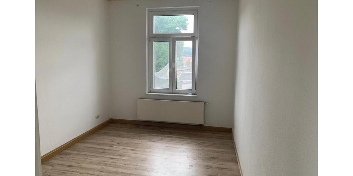 Etagenwohnung Eisenach - 3 Zimmer, 73 m&sup2;, 420&euro; | Angebot:26639483