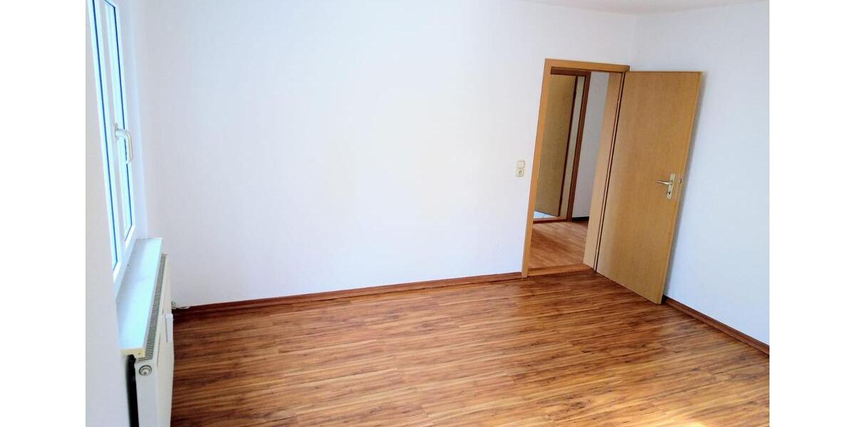 Etagenwohnung Augustusburg - 2 Zimmer, 55 m&sup2;, 300&euro; | Angebot:26130105