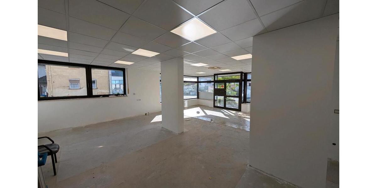 Gewerbeobjekt Buseck - 1.000&euro; | Angebot:22588140