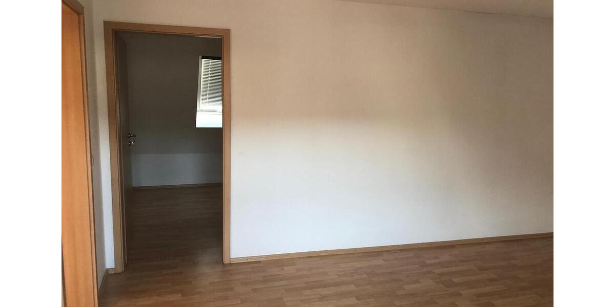 Geräumige 3-Zimmer Wohnung mit Sonnebalkon 3 zimmer