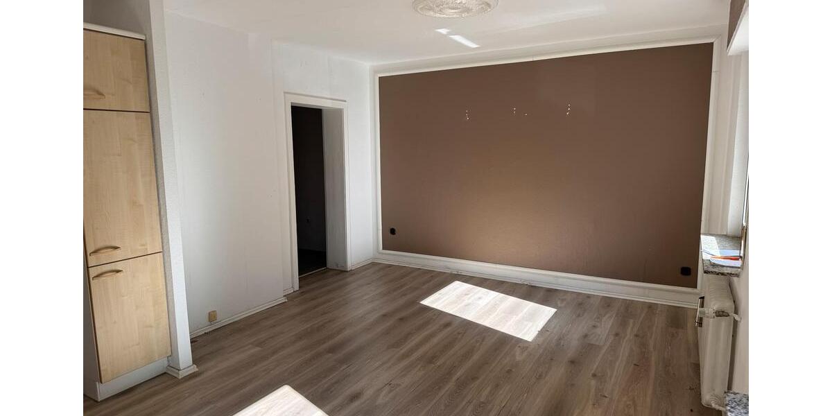 Doppelhaushälfte Siegburg - 7 Zimmer, 180 m&sup2;, 1.600&euro; | Angebot:25237395