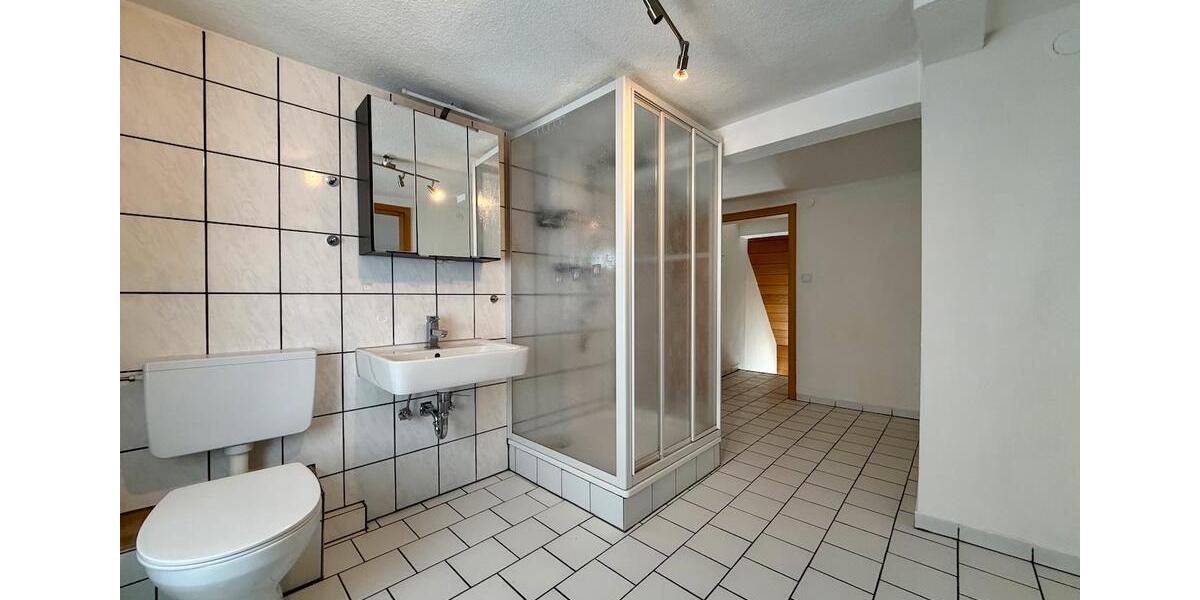 Doppelhaushälfte Neunkirchen - 5 Zimmer, 111 m&sup2;, 720&euro; | Angebot:26277794