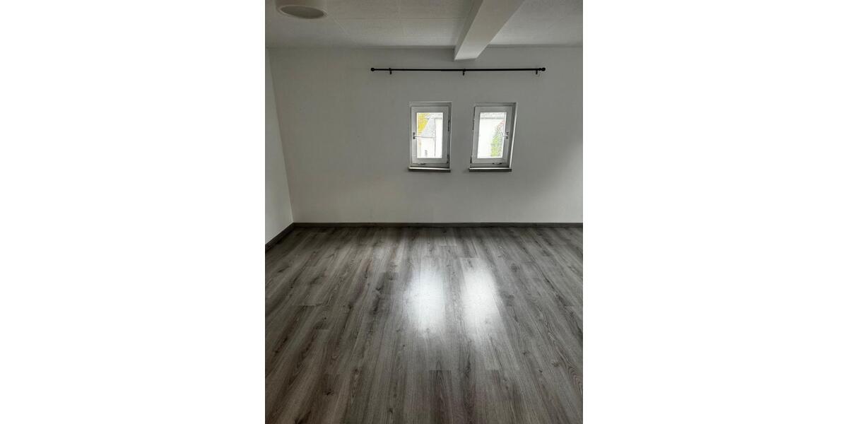 Dachgeschoßwohnung Seckach - 2 Zimmer, 70 m&sup2;, 500&euro; | Angebot:24751540