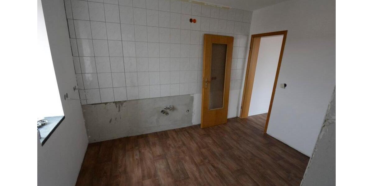 Dachgeschoßwohnung Kahla - 4 Zimmer, 87 m&sup2;, 550&euro; | Angebot:24688114