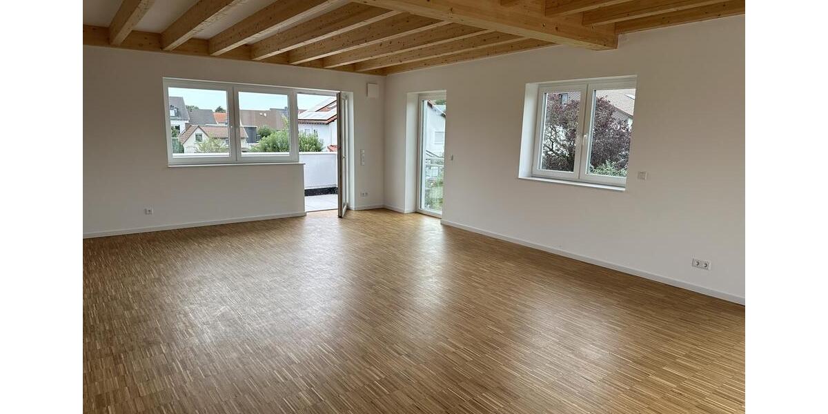 Einfamilienhaus Gießen Wieseck - 2.5 Zimmer, 124 m&sup2;, 1.700&euro; | Angebot:24731741