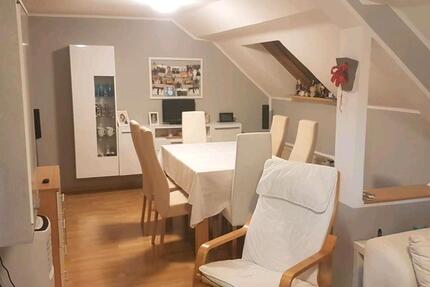 Dachgeschoss Wohnung zimmer