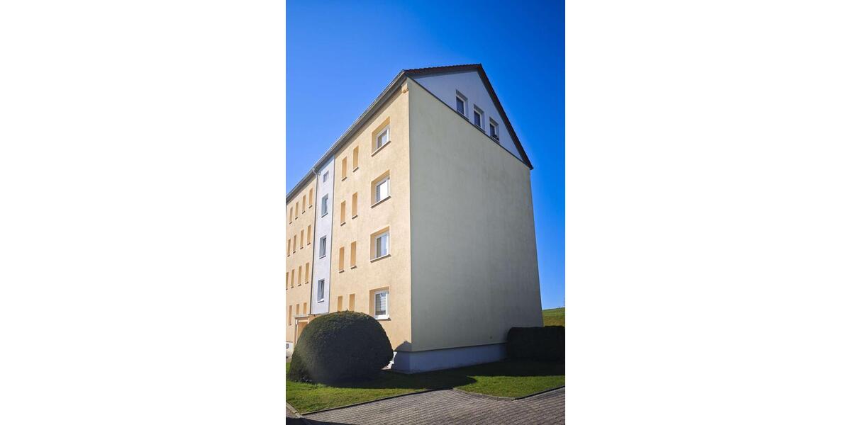 Dachgeschoßwohnung Werdau - 2 Zimmer, 56 m&sup2;, 470&euro; | Angebot:26096781