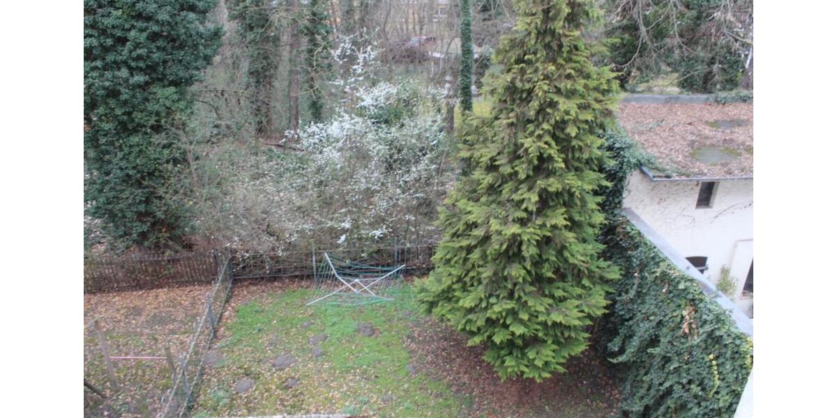 Etagenwohnung Köthen (Anhalt) - 3 Zimmer, 85 m&sup2;, 425&euro; | Angebot:23793125