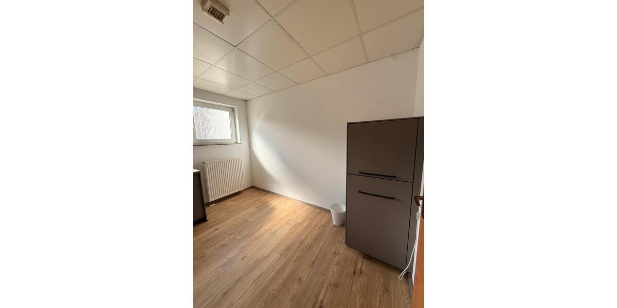 Wohnen auf Zeit Meckenbeuren - 1 Zimmer, 23 m&sup2;, 600&euro; | Angebot:26581447