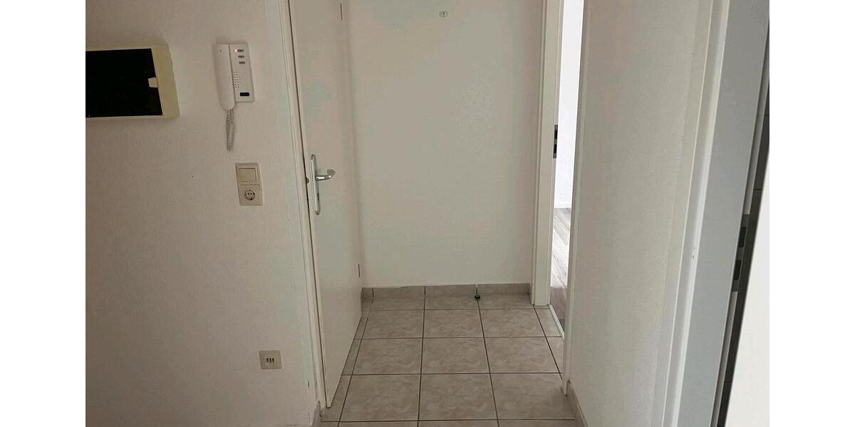 Dachgeschoßwohnung Hettstedt - 2 Zimmer, 50 m&sup2;, 375&euro; | Angebot:25995681