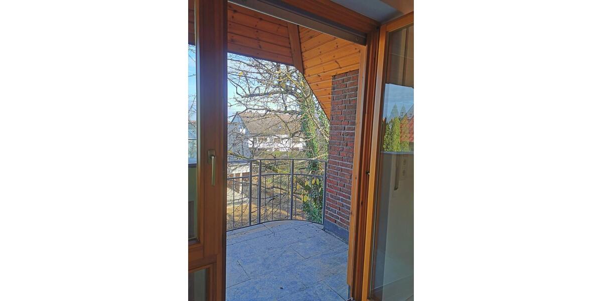 Dachgeschoßwohnung Böblingen Dagersheim - 3.5 Zimmer, 115 m&sup2;, 1.465&euro; | Angebot:24756229