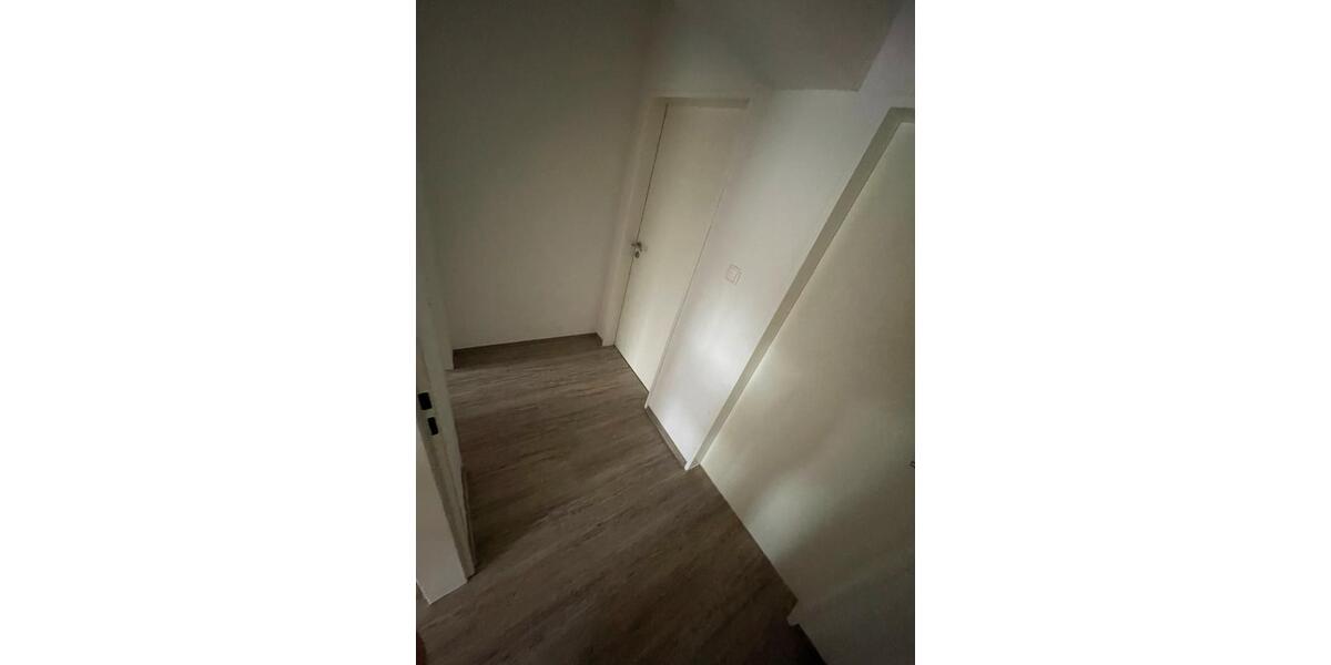 Wohnen auf Zeit Wiesbaden Dotzheim - 1 Zimmer, 20 m&sup2;, 638&euro; | Angebot:25883758