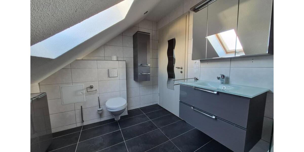 Dachgeschoßwohnung Nennslingen - 2 Zimmer, 85 m&sup2;, 650&euro; | Angebot:25056938