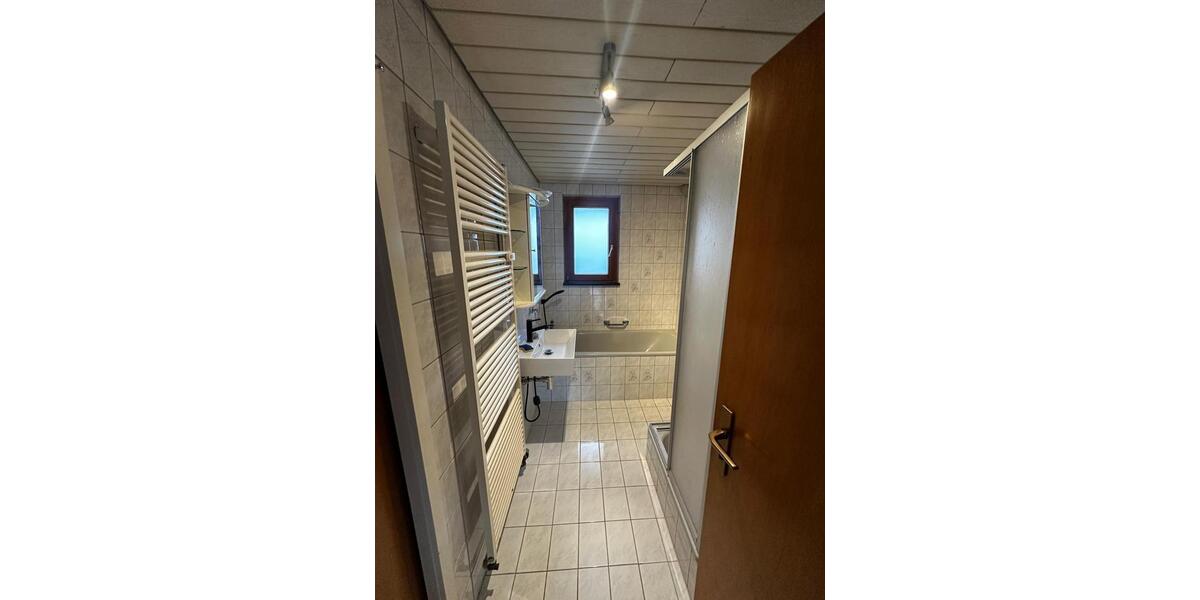 Etagenwohnung Schramberg Tennenbronn - 4 Zimmer, 98 m&sup2;, 900&euro; | Angebot:25612137