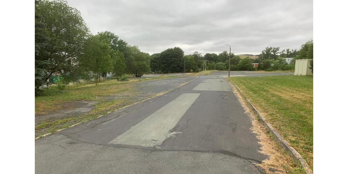 Gewerbeobjekt Oelsnitz (Vogtland) - 1.400&euro; | Angebot:15449693