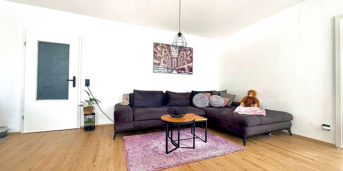 Etagenwohnung Taunusstein - 2 Zimmer, 74 m&sup2;, 850&euro; | Angebot:27283581