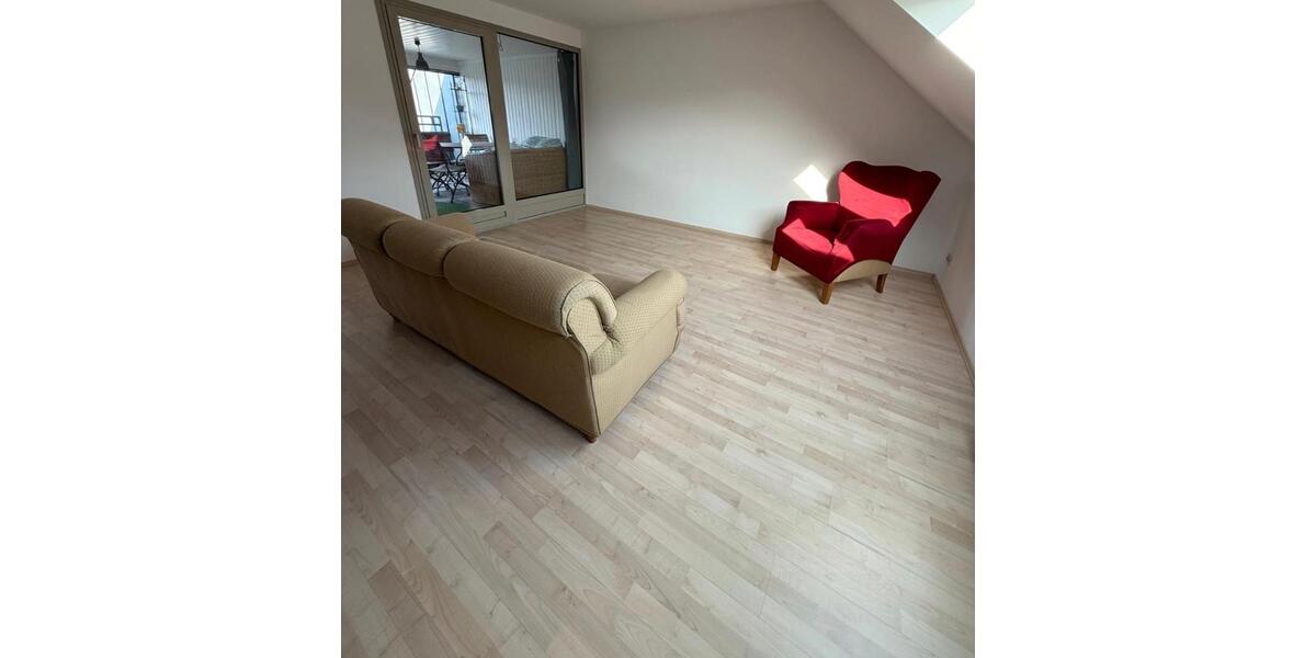 Dachgeschoßwohnung Koblenz - 4 Zimmer, 105 m&sup2;, 1.300&euro; | Angebot:25918961