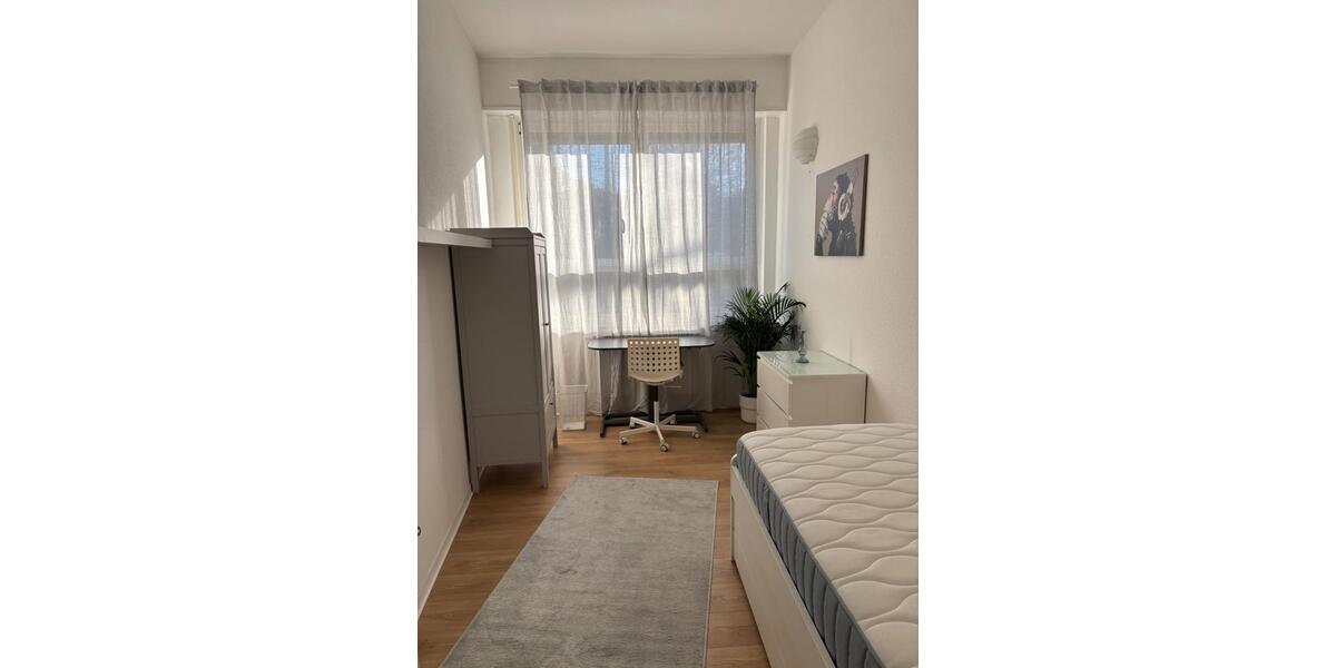 Wohnen auf Zeit Dortmund Innenstadt West - 1 Zimmer, 14 m&sup2;, 590&euro; | Angebot:25989701