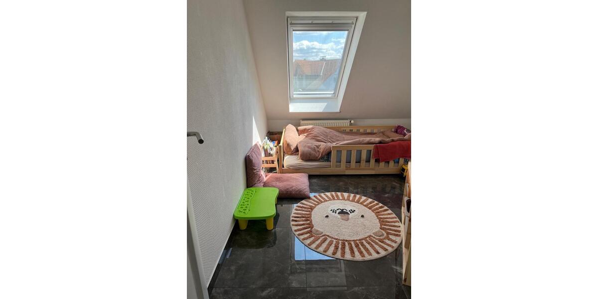 Etagenwohnung Flörsheim am Main - 3 Zimmer, 75 m&sup2;, 1.250&euro; | Angebot:25096661