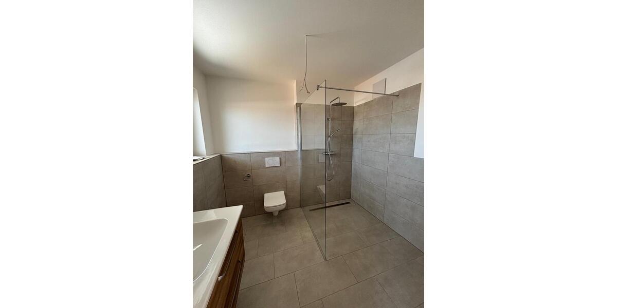 Dachgeschoßwohnung Landau an der Isar - 1.5 Zimmer, 55 m&sup2;, 715&euro; | Angebot:26067004