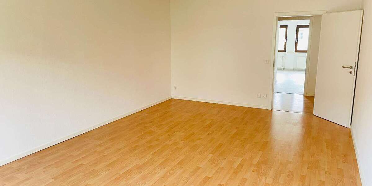 Etagenwohnung Nürnberg Rabus - 3 Zimmer, 90 m&sup2;, 850&euro; | Angebot:26785790