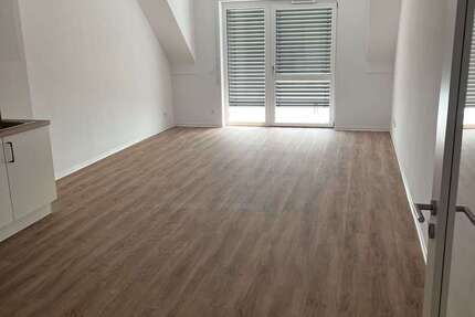 Wohnung zum Mieten in Stamsried 790 € 93 m² 3 zimmer