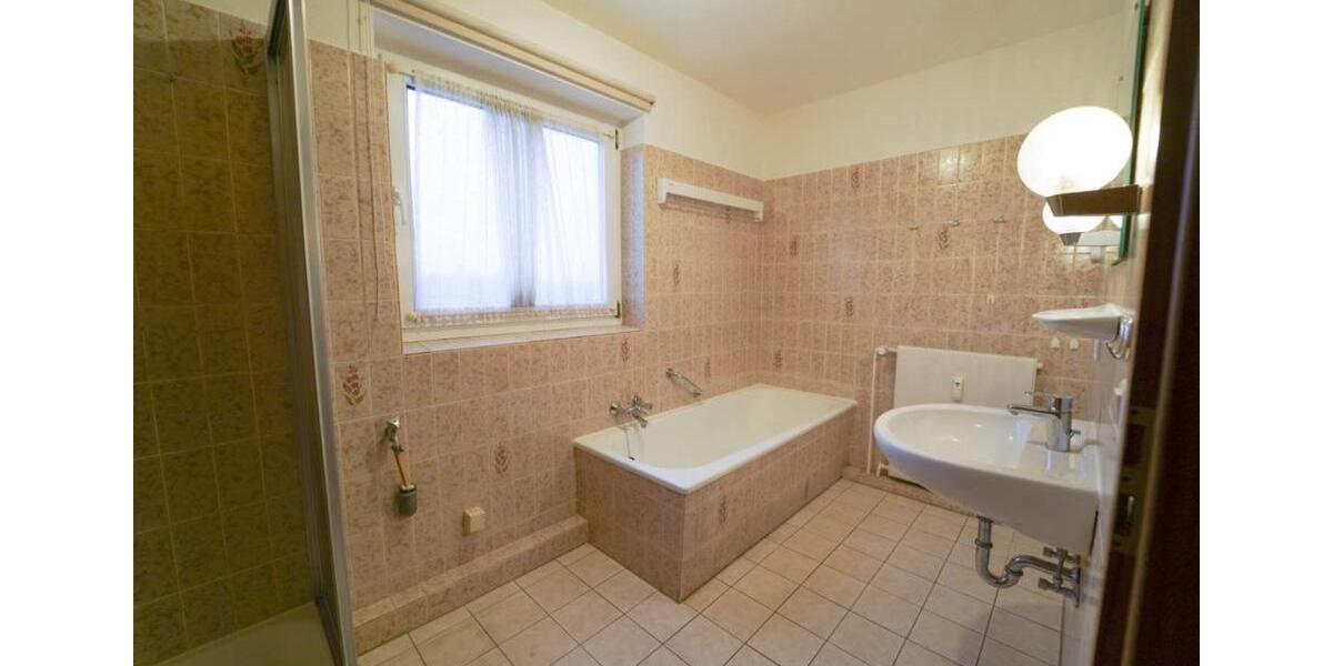 Etagenwohnung Niebüll - 3 Zimmer, 77 m&sup2;, 693&euro; | Angebot:25392824